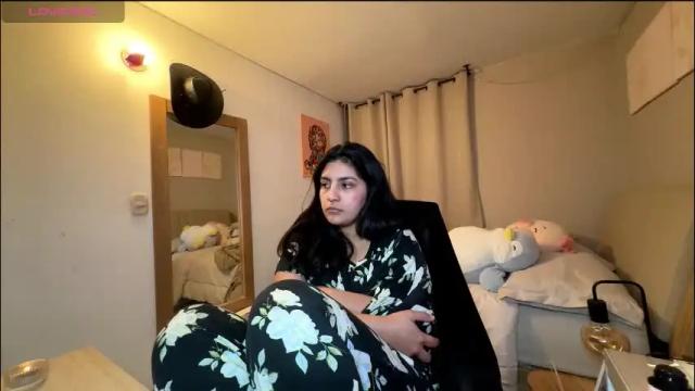 Image 11 of cloe_small08 Stream on Chaturbate on 1 month ago