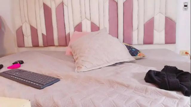 Thumbnail 1, cloe_stanfort's Stream at Chaturbate, 1 month ago