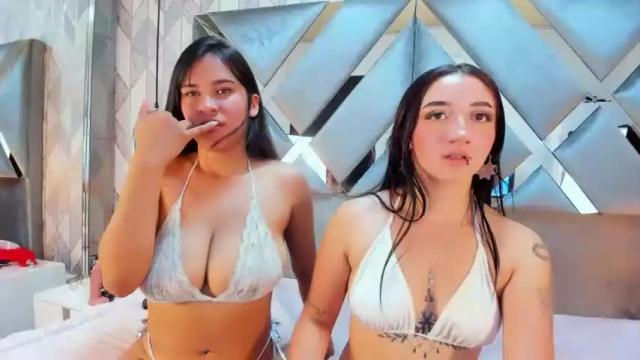 Image 11 of cloeandruby Stream on Chaturbate on 19 months ago