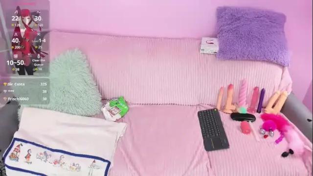 Image 3 of cloee_love Stream on Chaturbate on 1 month ago