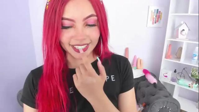 Image 7 of cloee_love Stream on Chaturbate on 11 days ago