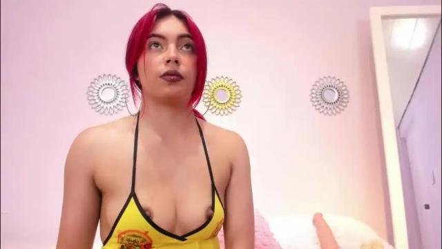 Image 4 of cloee_love Stream on Chaturbate on 3 months ago