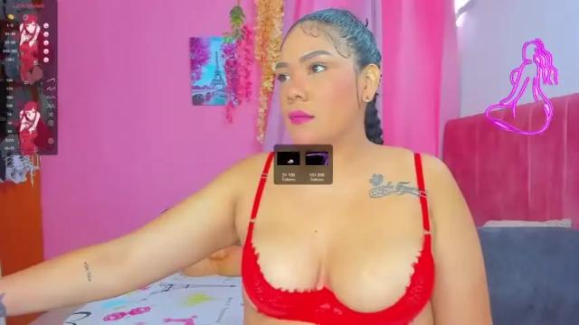 Image 3 of cloeh_bigass Stream on Chaturbate on 18 months ago