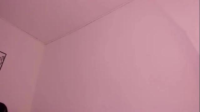 Image 4 of cloehonney Stream on Chaturbate on 1 month ago