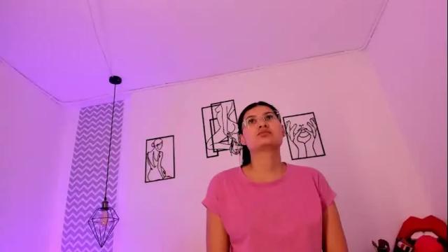 Thumbnail 1, cloehonney's Stream at Chaturbate, 2 months ago