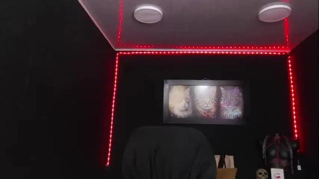 Image 6 of cloehot20 Stream on Chaturbate on 1 month ago