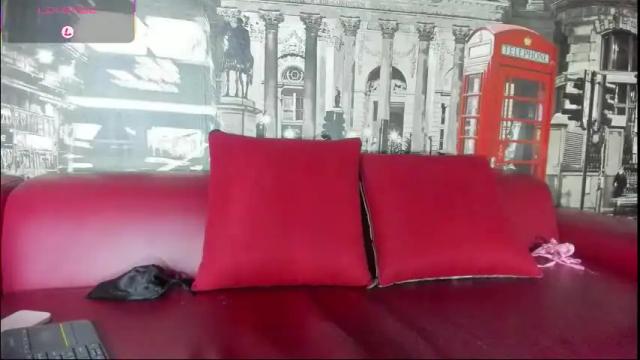 Image 7 of cloerodriguez Stream on Chaturbate on 20 days ago