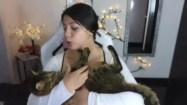 Thumbnail 3, cloesweety's Stream at Chaturbate, 16 months ago