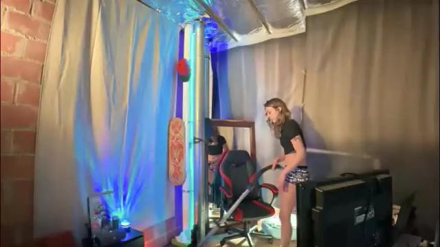 Thumbnail 1, cloudeevee's Stream at Chaturbate, 3 months ago