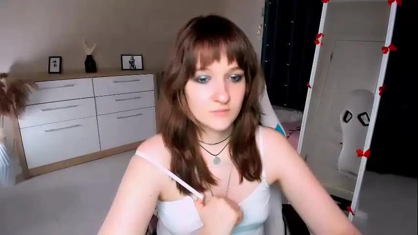 clover_red Chaturbate