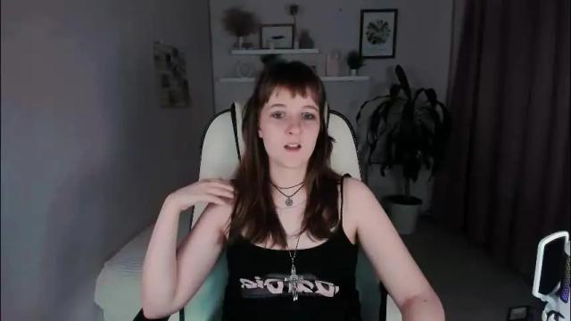 Thumbnail 3, clover_red's Stream at Chaturbate, 1 month ago