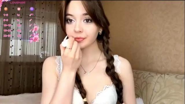 Image 6 of cloverbradway Stream on Chaturbate on 2 months ago