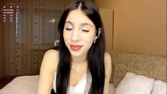 Image 8 of cloverbradway Stream on Chaturbate on 1 month ago