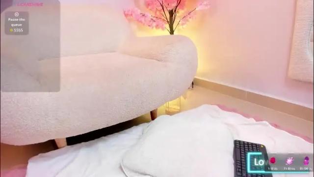 Image 11 of cloy_baby Stream on Chaturbate on 23 days ago