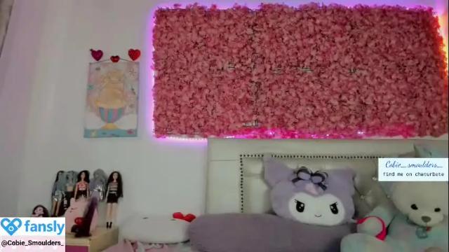 Image 3 of cobie_smoulders_ Stream on Chaturbate on 1 month ago