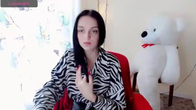 Image 7 of cocochanel777c Stream on Chaturbate on 14 months ago