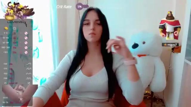 Image 6 of cocochanel777c Stream on Chaturbate on 13 months ago