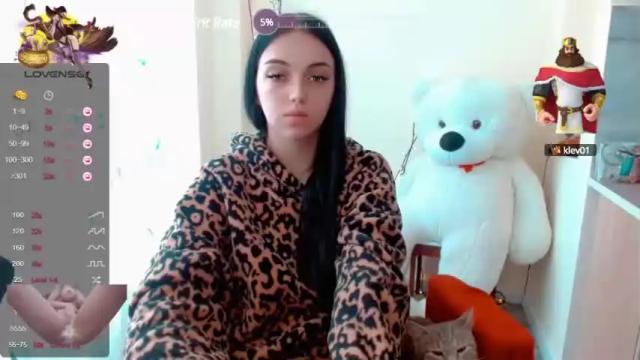 Image 12 of cocochanel777c Stream on Chaturbate on 13 months ago