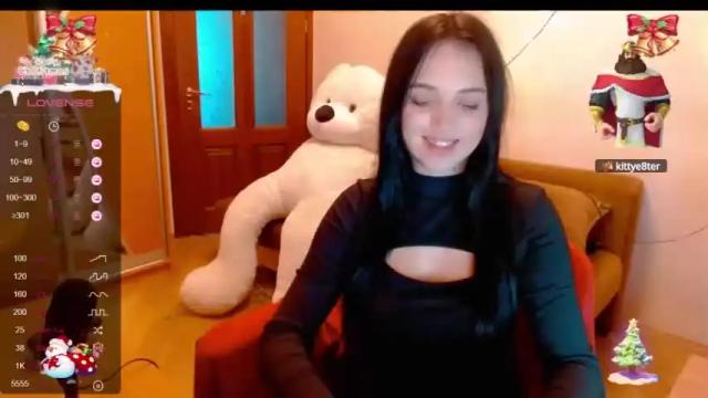 Image 10 of cocochanel777c Stream on Chaturbate on 17 months ago