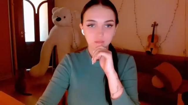 Image 6 of cocochanel777c Stream on Chaturbate on 16 months ago