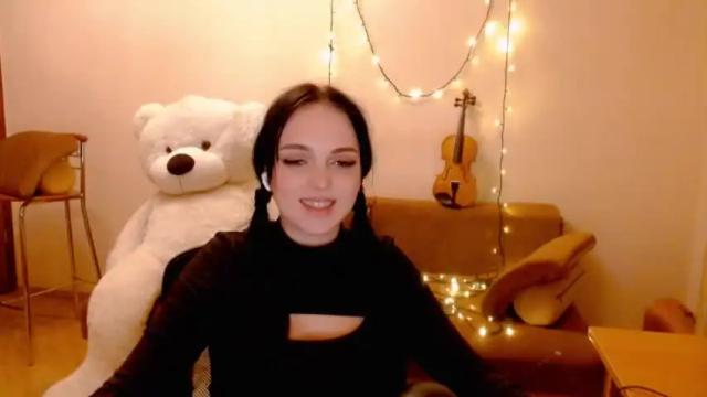 Image 12 of cocochanel777c Stream on Chaturbate on 12 months ago