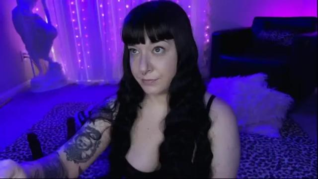 Image 11 of cocodeville Stream on Chaturbate on 12 months ago