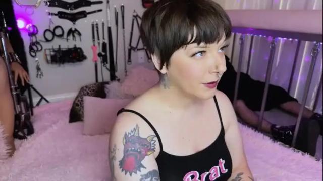 Image 3 of cocodeville Stream on Chaturbate on 28 days ago