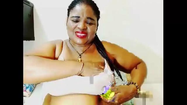 Image 10 of cocoflames75 Stream on Chaturbate on 13 months ago