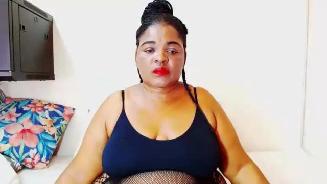 Image 3 of cocoflames75 Stream on Chaturbate on 13 months ago