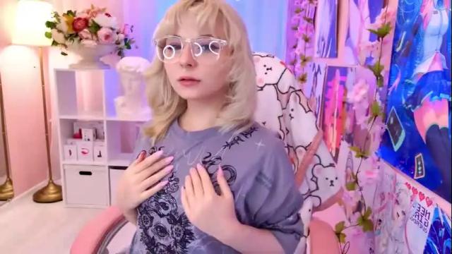 Image 2 of coconut_mia Stream on Chaturbate on 1 month ago