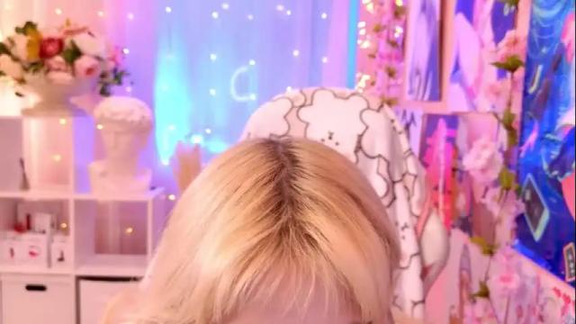 Image 2 of coconut_mia Stream on Chaturbate on 1 month ago