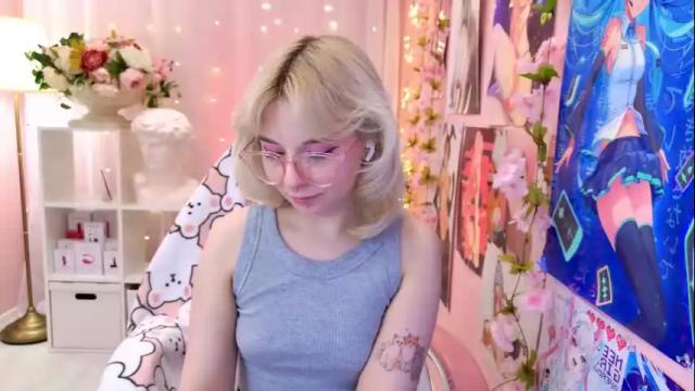 Image 4 of coconut_mia Stream on Chaturbate on 1 month ago