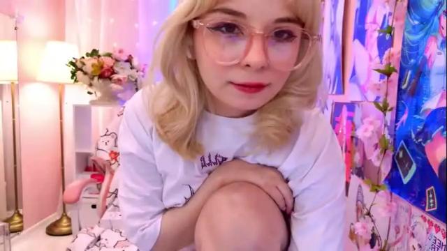 Image 2 of coconut_mia Stream on Chaturbate on 28 days ago