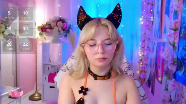 Image 12 of coconut_mia Stream on Chaturbate on 17 days ago