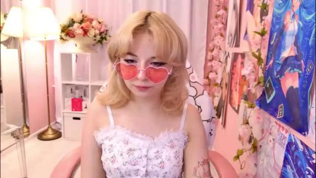 Image 10 of coconut_mia Stream on Chaturbate on 2 days ago