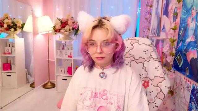 Image 3 of coconut_mia Stream on Chaturbate on 1 month ago