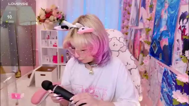 Image 12 of coconut_mia Stream on Chaturbate on 1 month ago