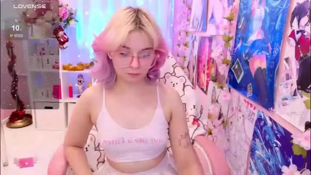 Image 6 of coconut_mia Stream on Chaturbate on 1 month ago