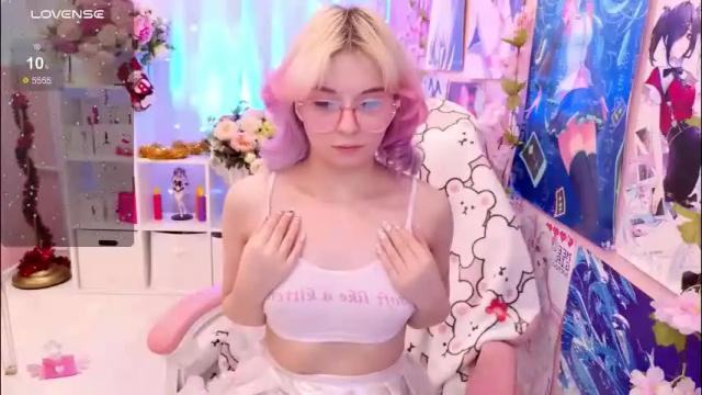 Image 8 of coconut_mia Stream on Chaturbate on 1 month ago