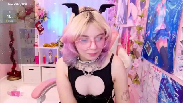 Image 6 of coconut_mia Stream on Chaturbate on 1 month ago