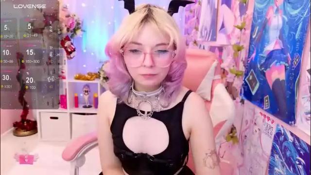 Image 7 of coconut_mia Stream on Chaturbate on 1 month ago