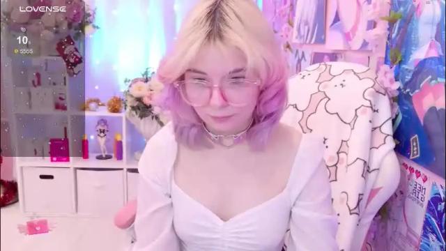 Image 12 of coconut_mia Stream on Chaturbate on 1 month ago