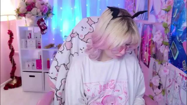 Image 6 of coconut_mia Stream on Chaturbate on 1 month ago