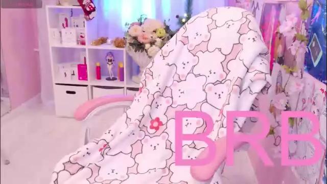 Image 4 of coconut_mia Stream on Chaturbate on 1 month ago