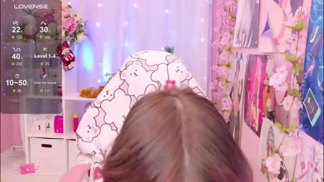 Image 7 of coconut_mia Stream on Chaturbate on 26 days ago