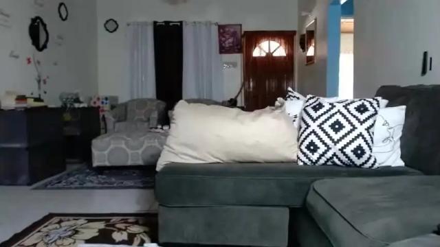 Image 7 of cocoscreamy Stream on Chaturbate on 17 months ago
