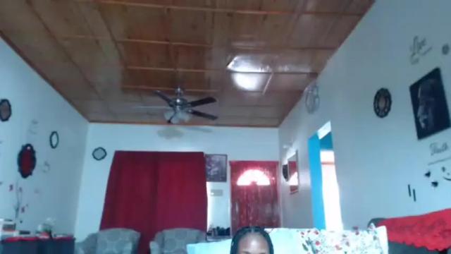 Image 2 of cocoscreamy Stream on Chaturbate on 15 months ago