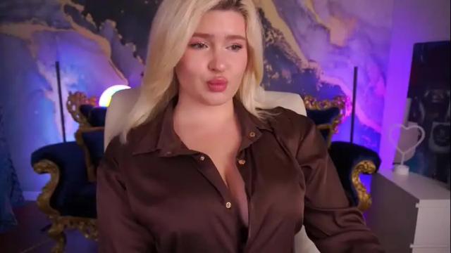 Image 7 of cocosecretss Stream on Chaturbate on 2 months ago