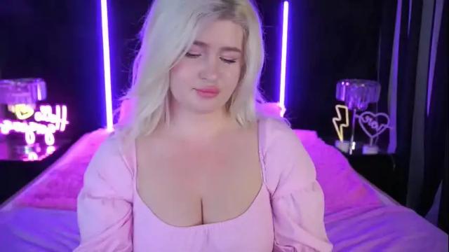 Image 6 of cocosecretss Stream on Chaturbate on 2 months ago