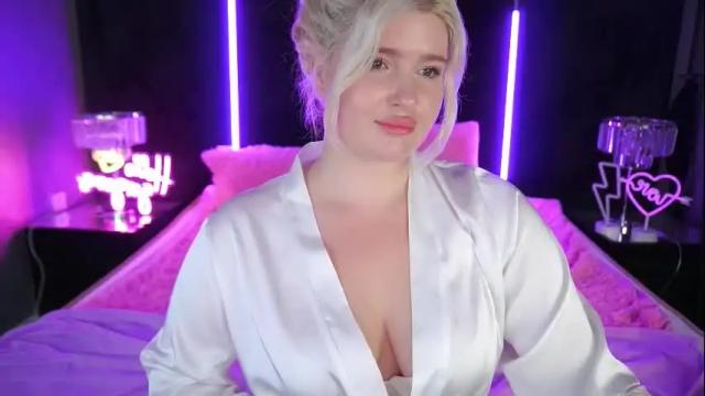 Image 10 of cocosecretss Stream on Chaturbate on 1 month ago